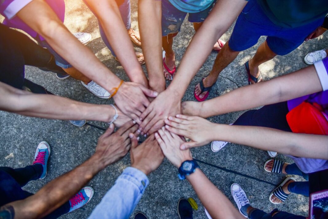 Une crypto intelligente soutenue par une communauté forte - canva