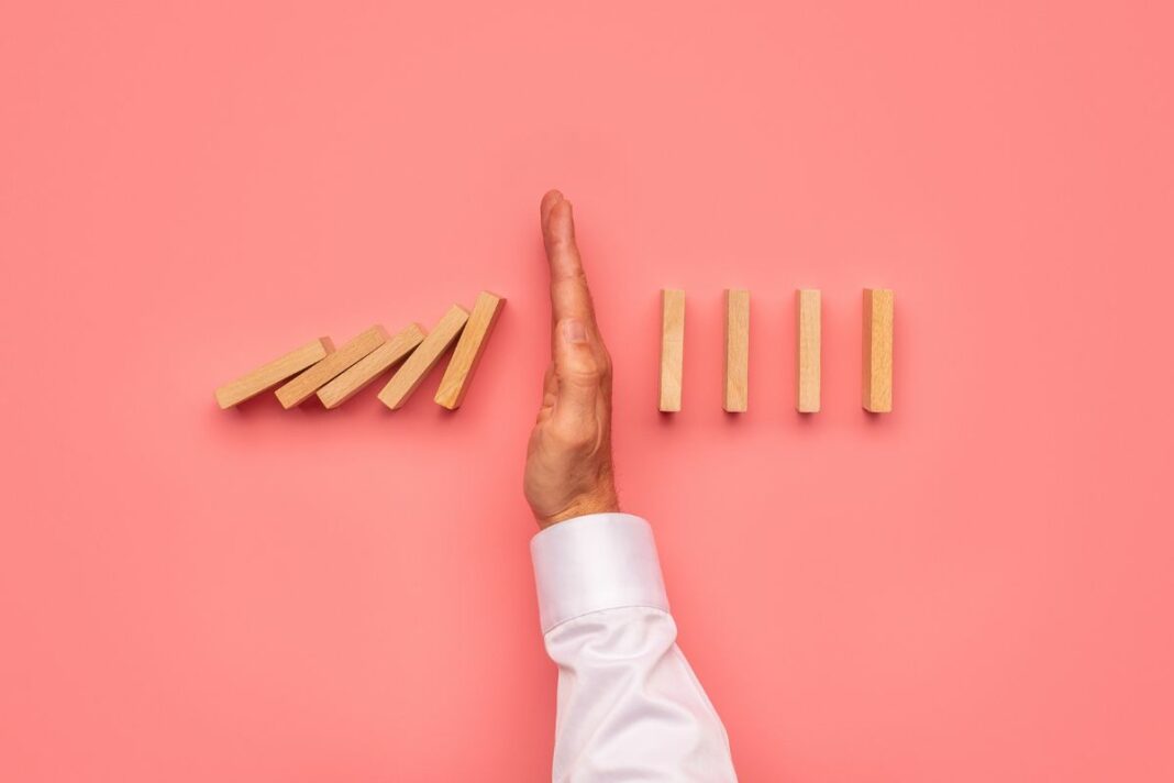 Interruption des traitements sur la Dash Blockchain - canva