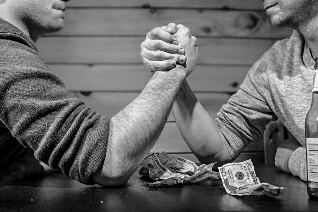 Comparaison approfondie des cryptomonnaies XNO vs DASH - canva
